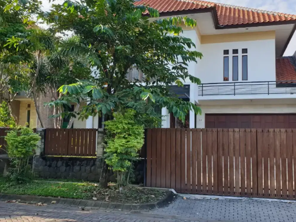Rumah Graha Family surabaya barat dekat pakuwon indah dan BDG