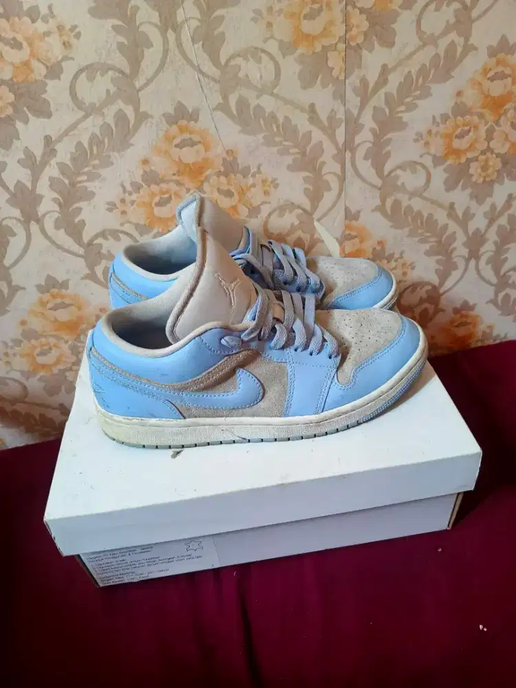 Dijual sepatu Nike Air Jordan 1 LOW, Adidas Campus OOs