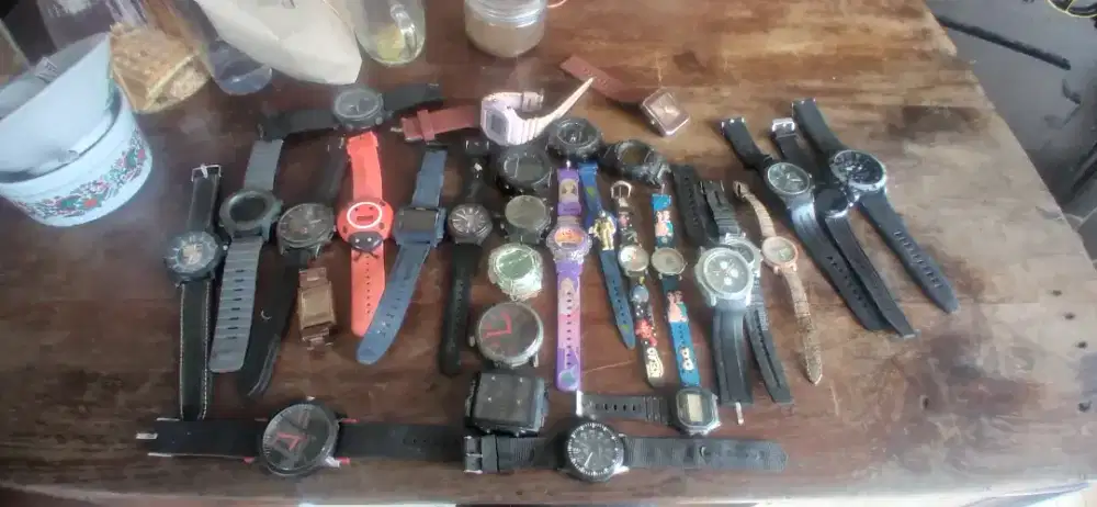 Jam tangan Gambling / Rusak borongkan saja