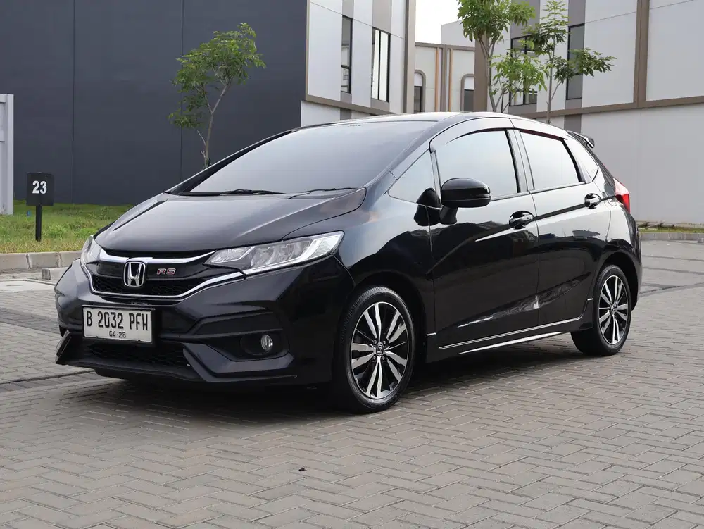 Honda Jazz RS 2019 KM 33 rb Hitam