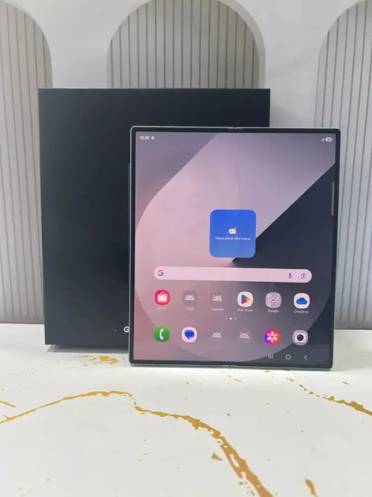 Samsung Galaxy Z fold 6 12/256 Fullset sein