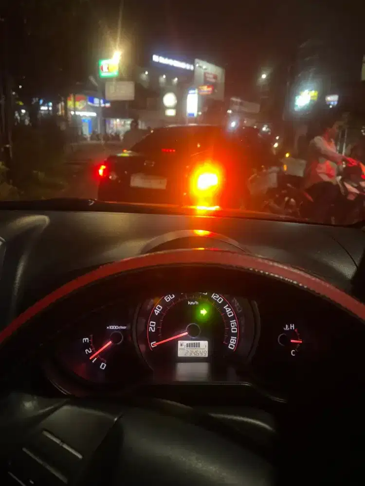 Toyota rush Sportivo Ultimo Transmisi Manual 2016