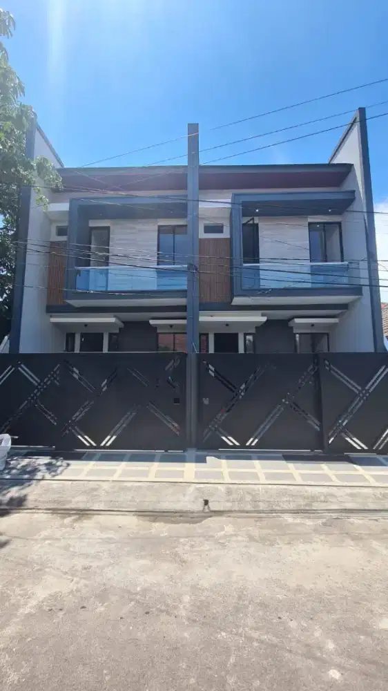 Jual Rumah Baru Bagus di Area Manyar, Surabaya