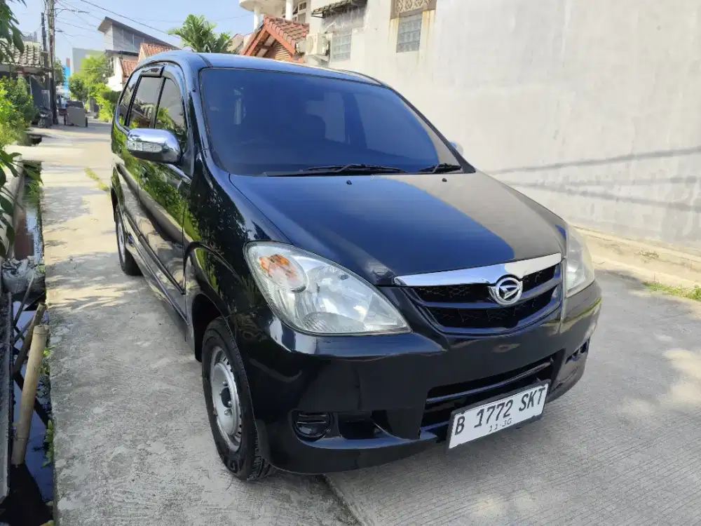 Xenia Xi 1.3 MT 2010