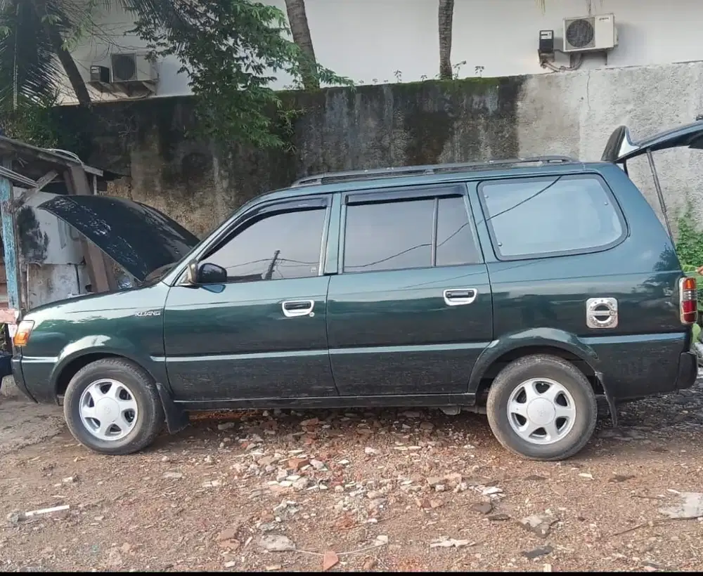 Toyota Kijang 1999 Bensin