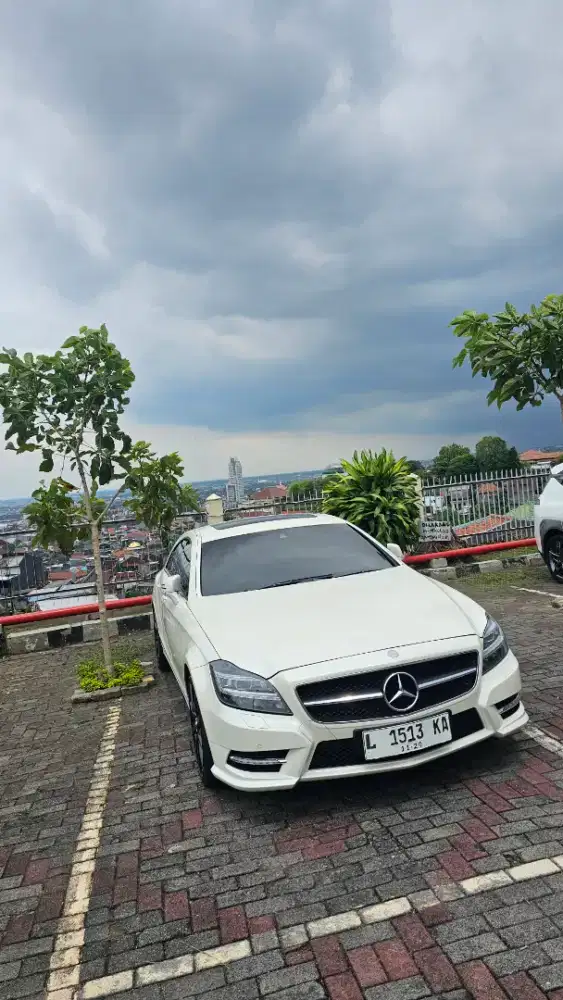 Mercedes Benz CLS350 AMG CBU