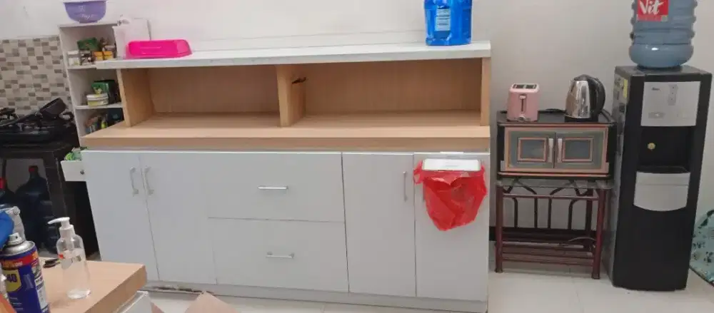 Kitchen Set sudah dengan laci besar
