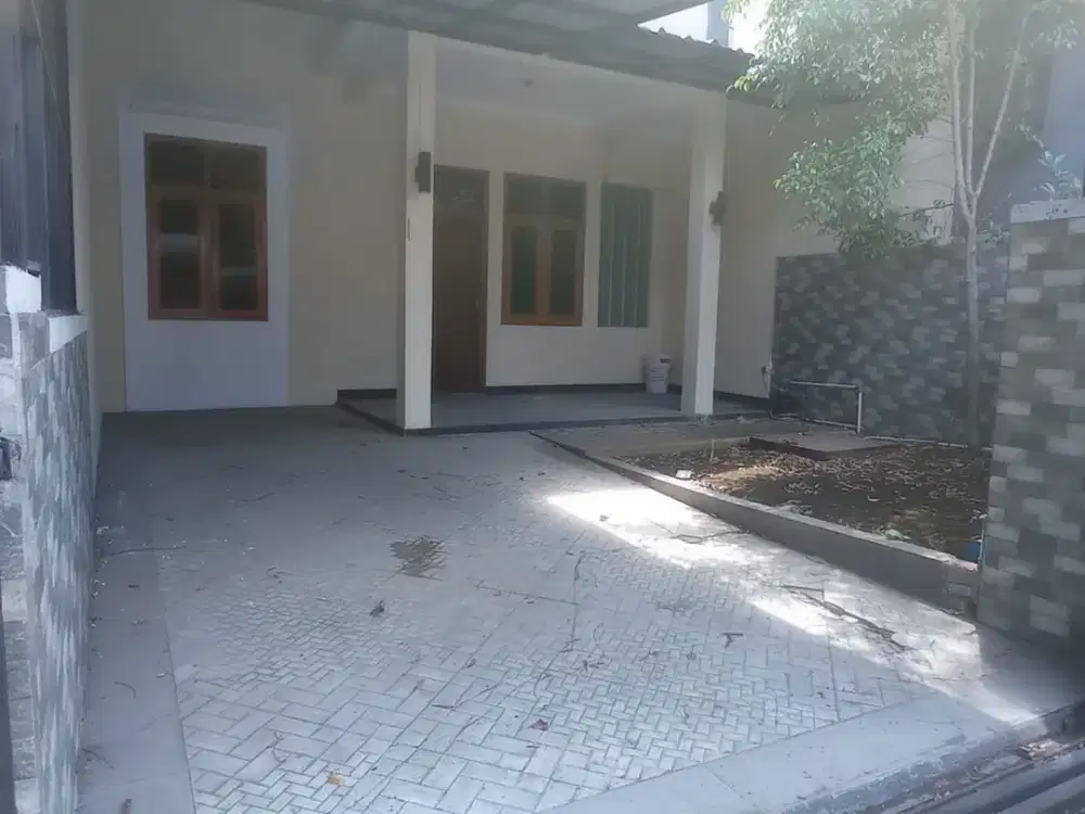 Rumah Ada Kitchen Set Disewakan di Kurdi Selatan, Lokasi Strategis