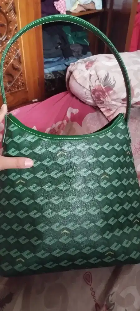 Tas Wanita Hobo