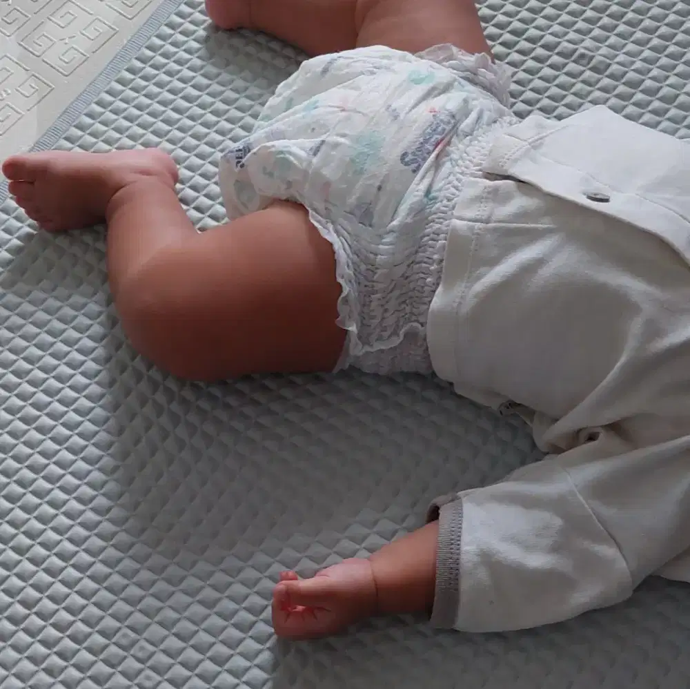 Lowongan Momong bayi umur 5 bulan Area Bintaro