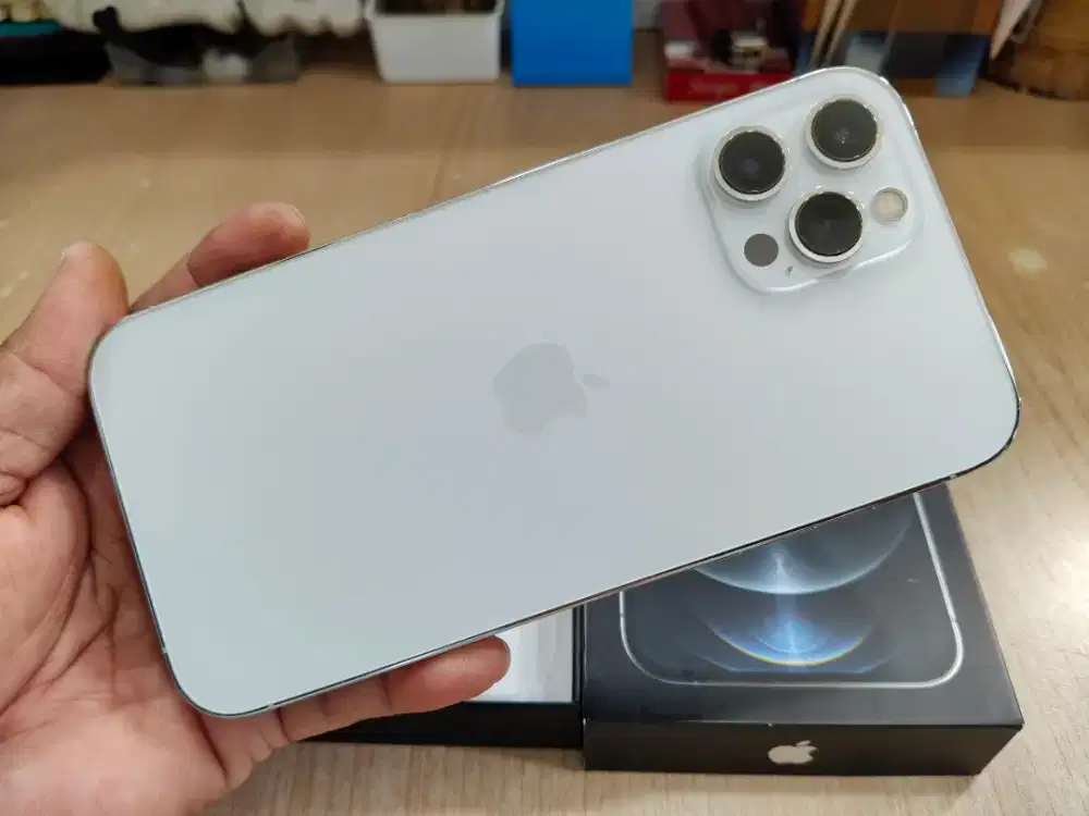 SECOND IPHONE 12 PROMAX 128GB Garansi Resmi iBox