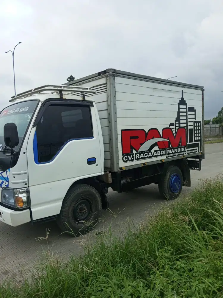Isuzu Elf 2013 Diesel