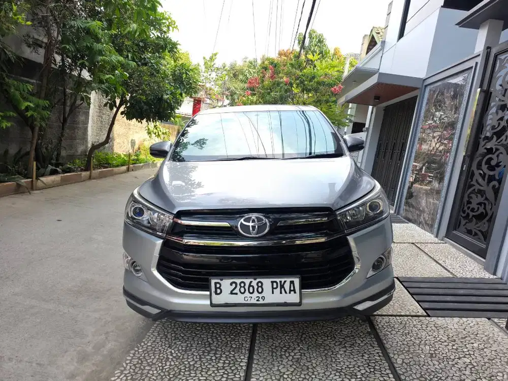 Toyota Kijang Innova Inova Reborn G Matic AT Tahun 2019 Silver , 2020