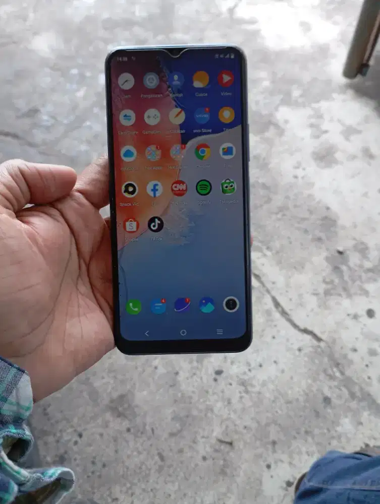 Jual hp Vivo Y15S jaringan 4G LTE klngkapan hp aja batangan