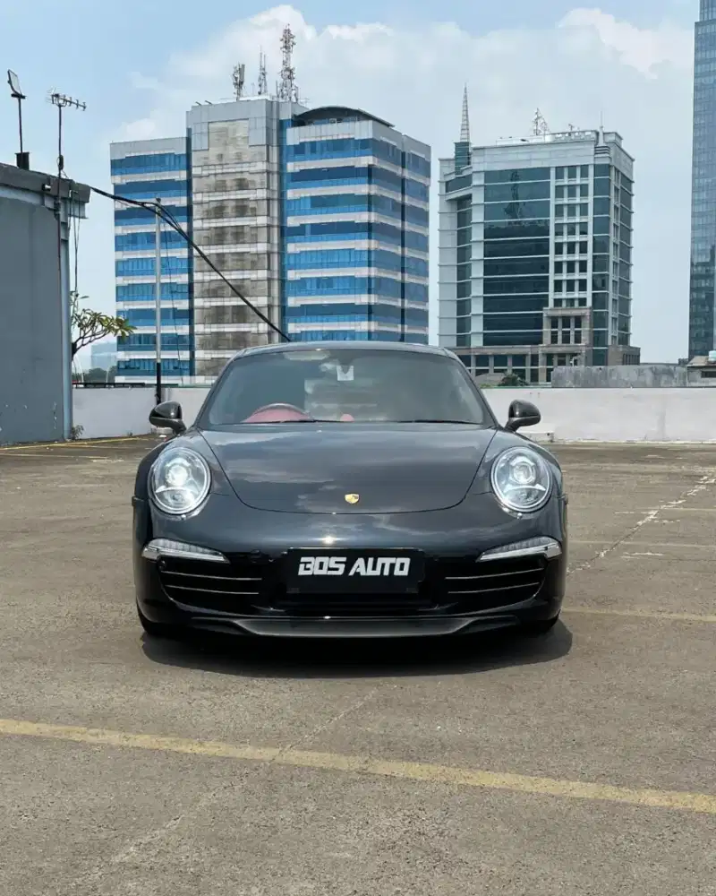Porsche Carrera 911 S AT  2013