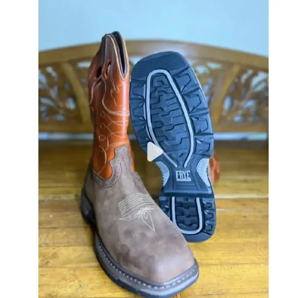 SEPATU SAFETY COWBOY FRYE