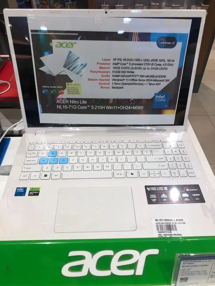 Acer notebook 15 16/512 ssd white