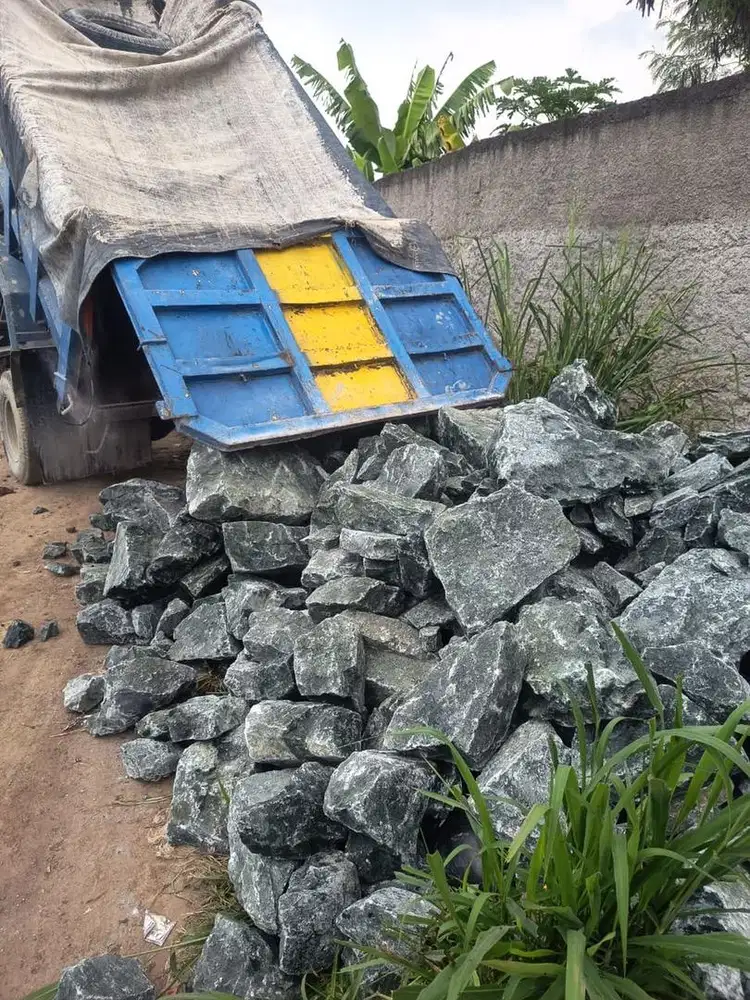 Batu Belah / Batu Pondasi / pasir cor / batu Split