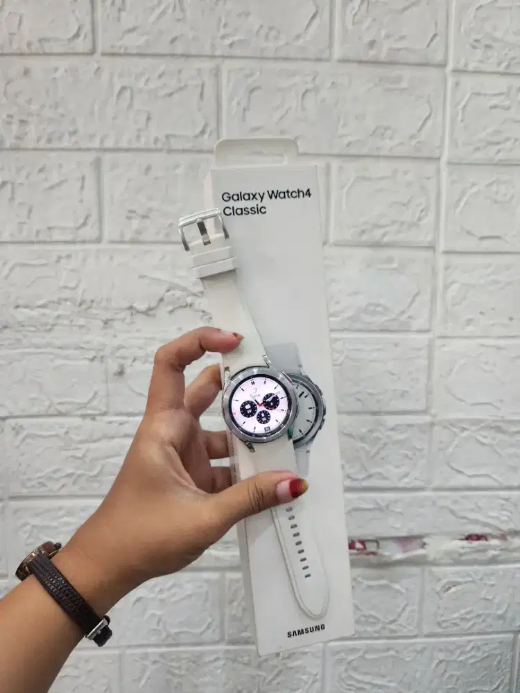 Samsung Watch 4 Classic 42mm - Resmi #Relax