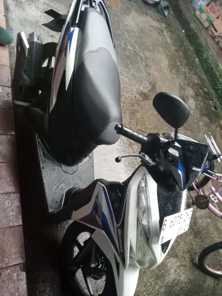 Jual cepat Vario 125 mulus terawat,irit bensin