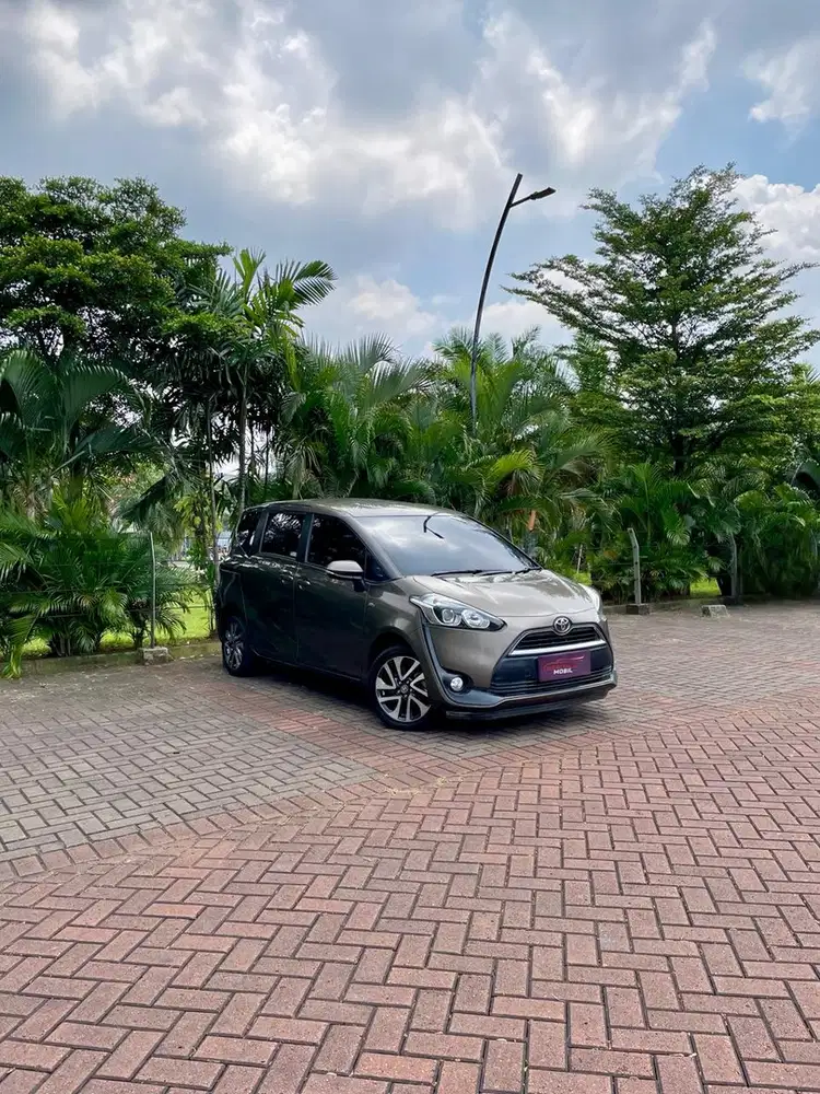 [Low Odo] Toyota Sienta 1.5 V CVT 2019