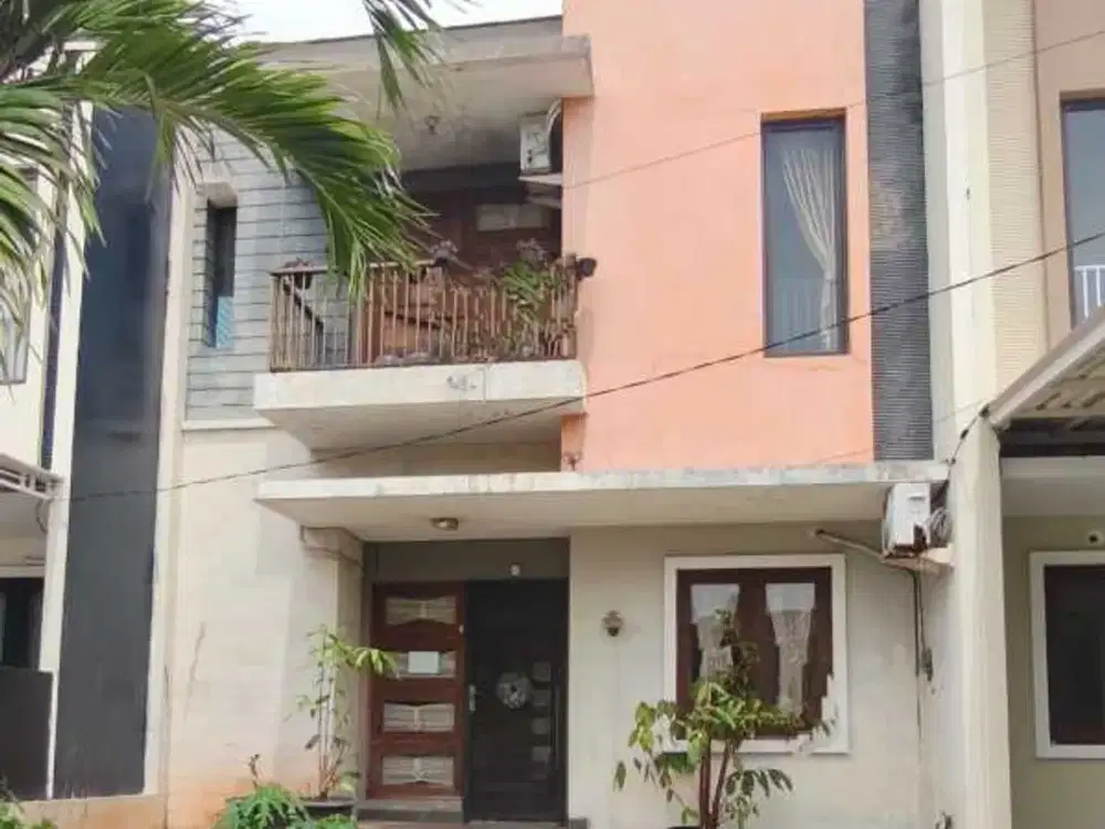 Dijual rumah 2lantai lingkungan aman nyaman di Kota Harapan Indah Cluster Harmoni Bekasi