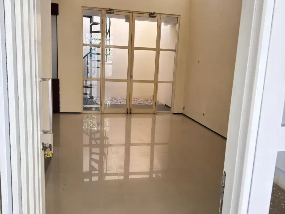 Double Way Cluster Rumah Villa Sentra Raya Citraland Dekat Gwalk