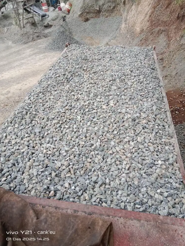 Batu Split Grade A / Pasir Cor Pasir Beton
