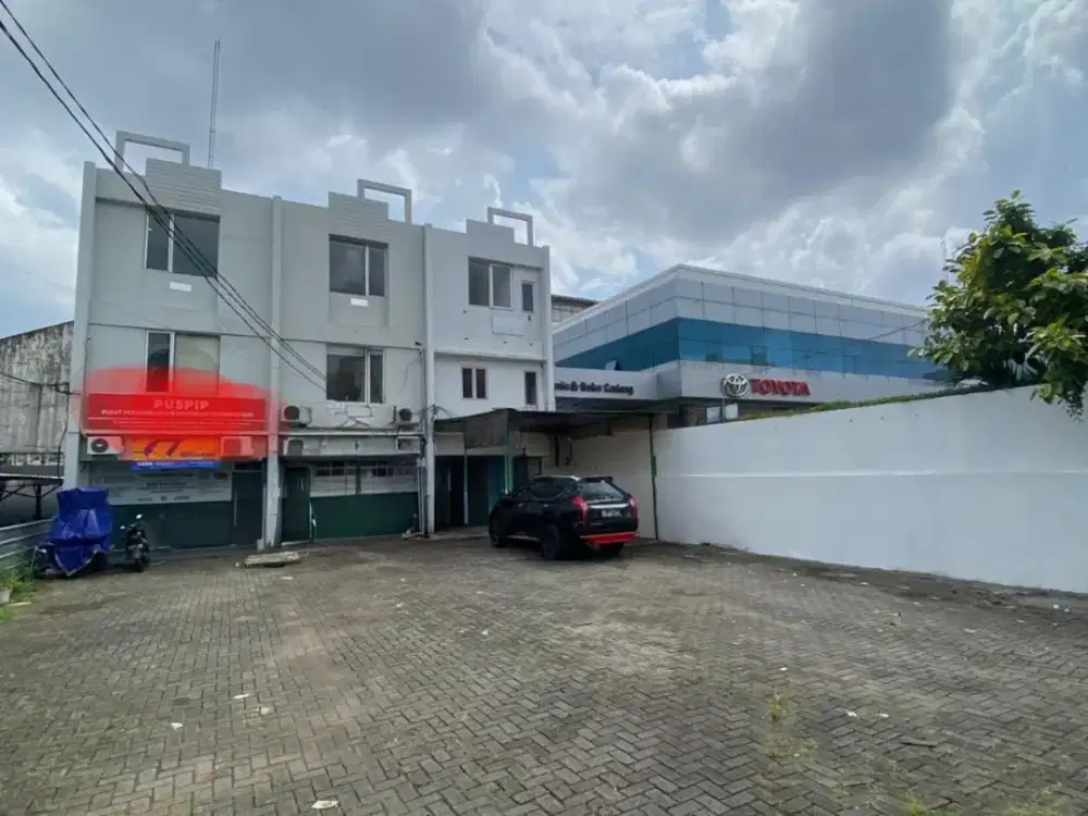 Bangunan Komersil Ruko 3 Lantai Area Kranji Dekat Stasiun Kereta Kranji Bekasi