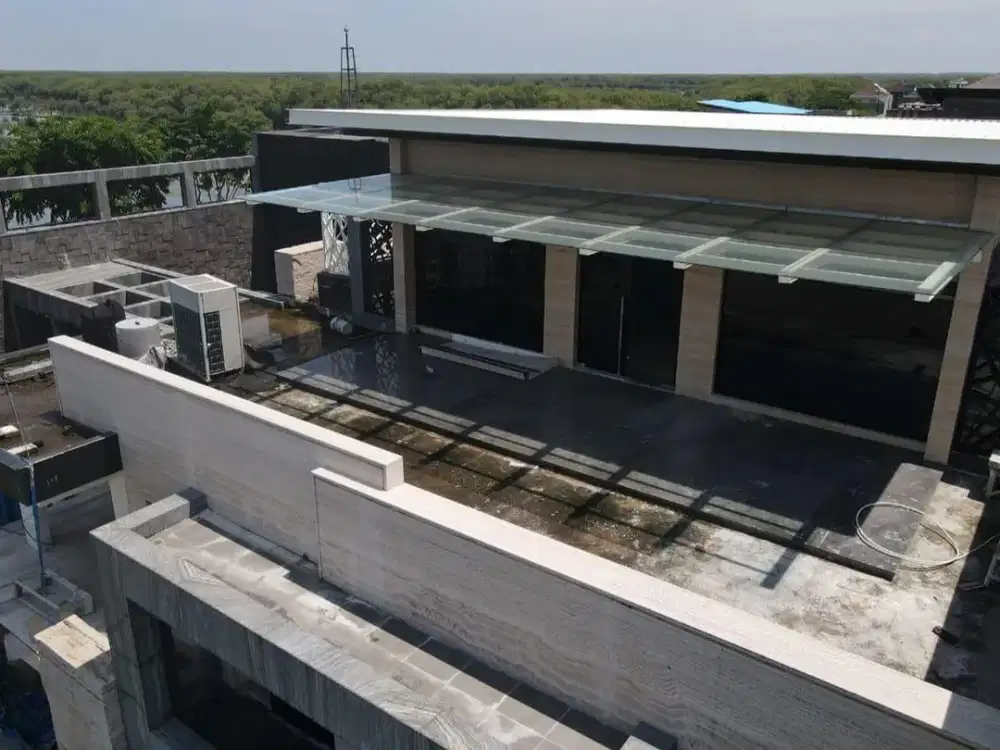 Rumah Pakuwon City Imperial Beach Surabaya Timur