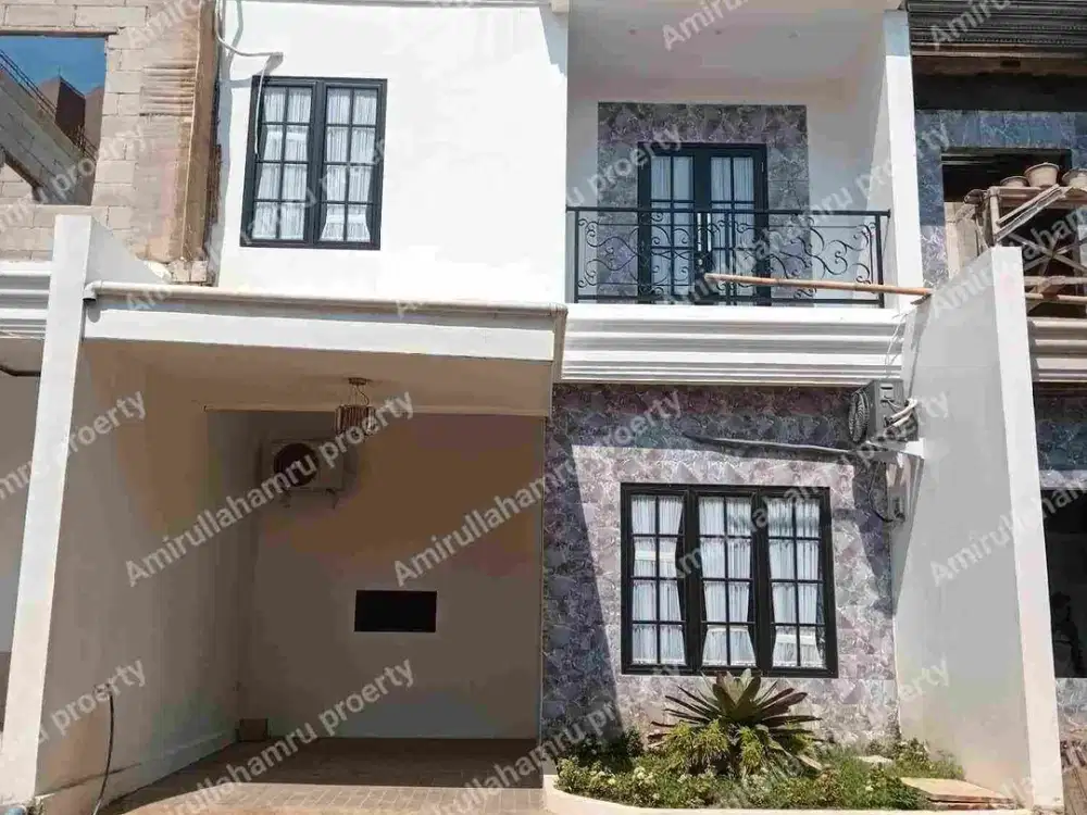 Rumah Baru dalam perumahan ,lokasi pinggir jalan .fasilitas lengkap.indent free coustom lay out .