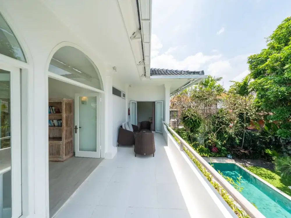 4 Bedroom Villa In Batu Belig