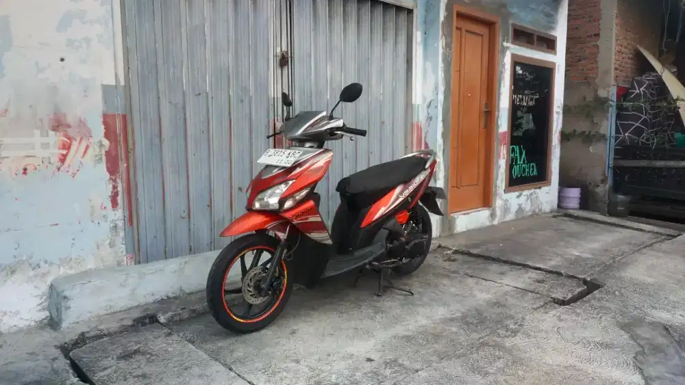 Vario 2011 pajak panjang plat panjang istimewa