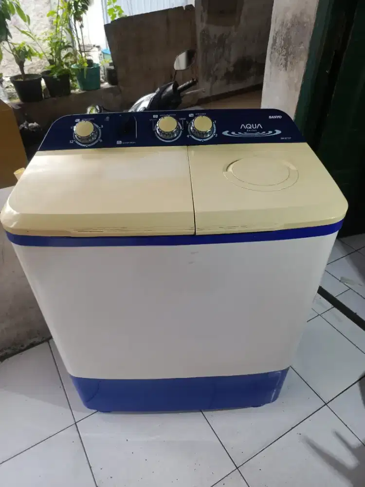 Mesin cuci merek AQUA HIJAB SERIES 8kg normal Joss tinggal pake bosku