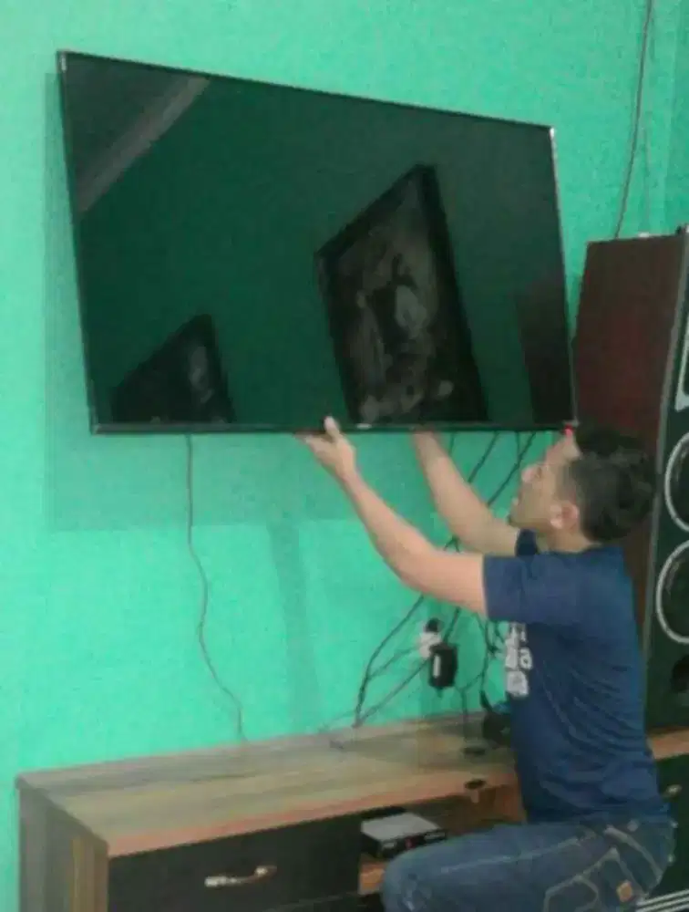 pemasangan & jual bracket utk gantungan tv led lcd di tembok kuat aman