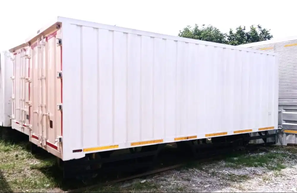 MURAH MULUS Box besi 6roda CDD LONG Toyota Dyna bok Hino Dutro