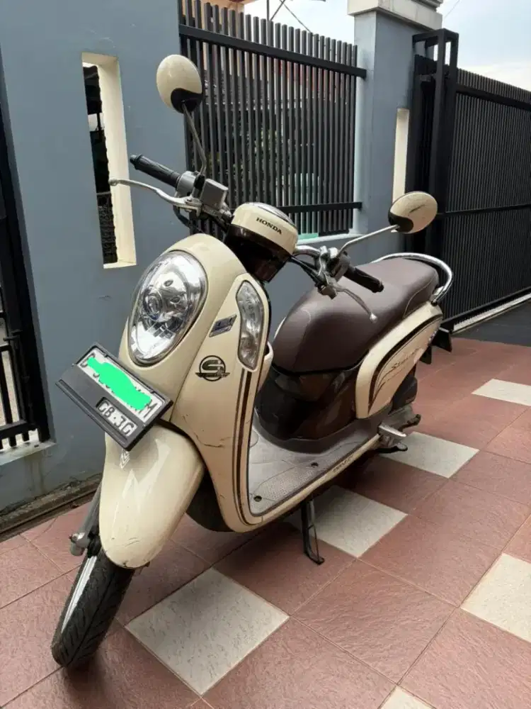 DIJUAL SCOOPY 2015