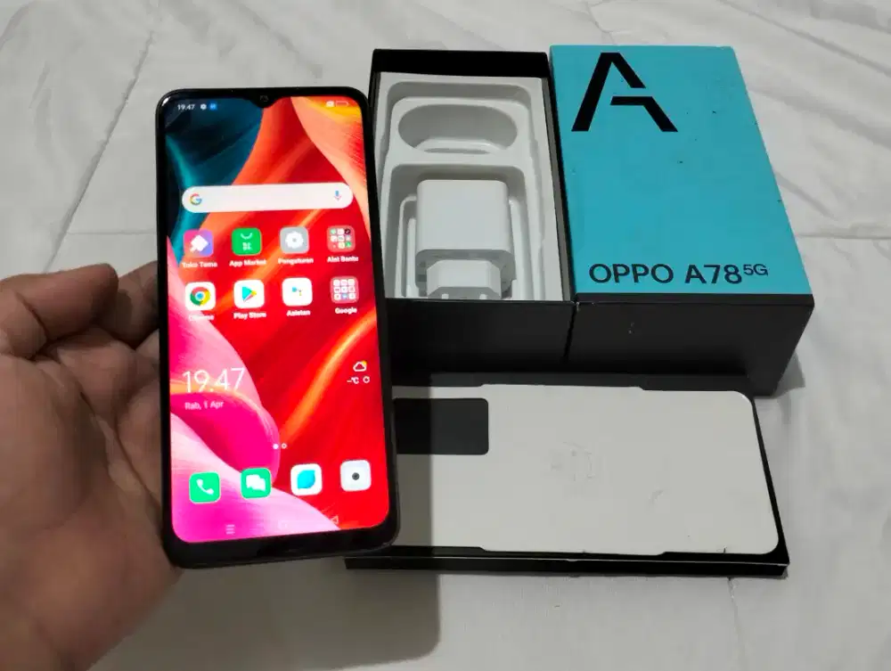 BU OPPO A78 5G RAM 8GB / 256GB 5G 6.56in Finger Kamera 50MP 5000Mah
