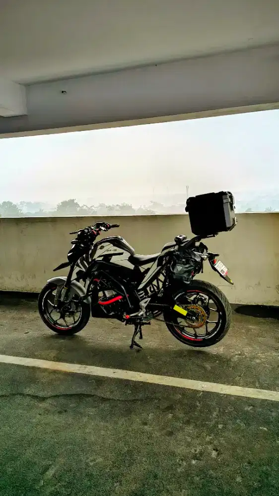 Yamaha Xabre (Johan Garage)