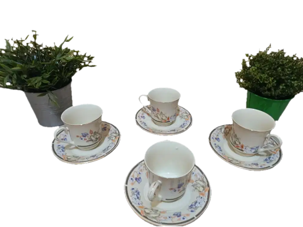 1 SET GELAS TAHUN 1990 BARANG ANTIK