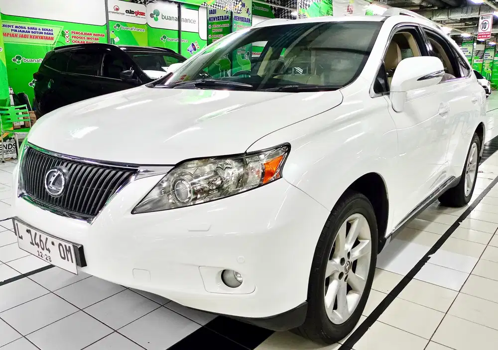 Lexus RX 270 FWD 2011 Putih Matic / AT ISTIMEWA BOSS !!
