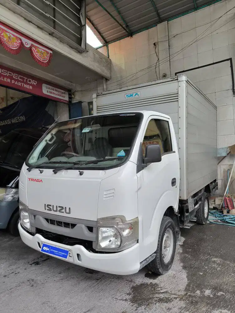 ISUZU 2020 TRAGA BOX 2.5 M/T SOLAR PUTIH MURAH OTOMART 286 KENJERAN