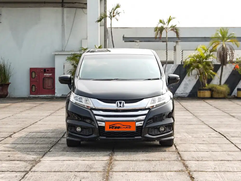 Honda Odyssey 2.4 Prestige Matic 2016 Hitam
