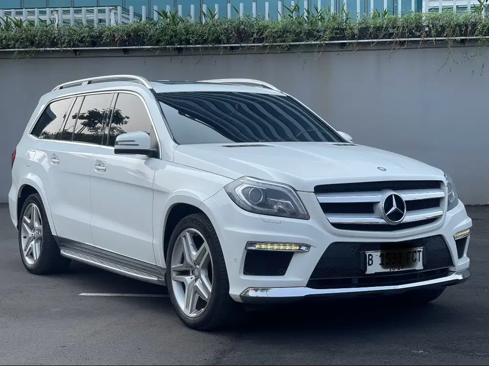 MERCEDES BENZ GL400 AT PUTIH 2014