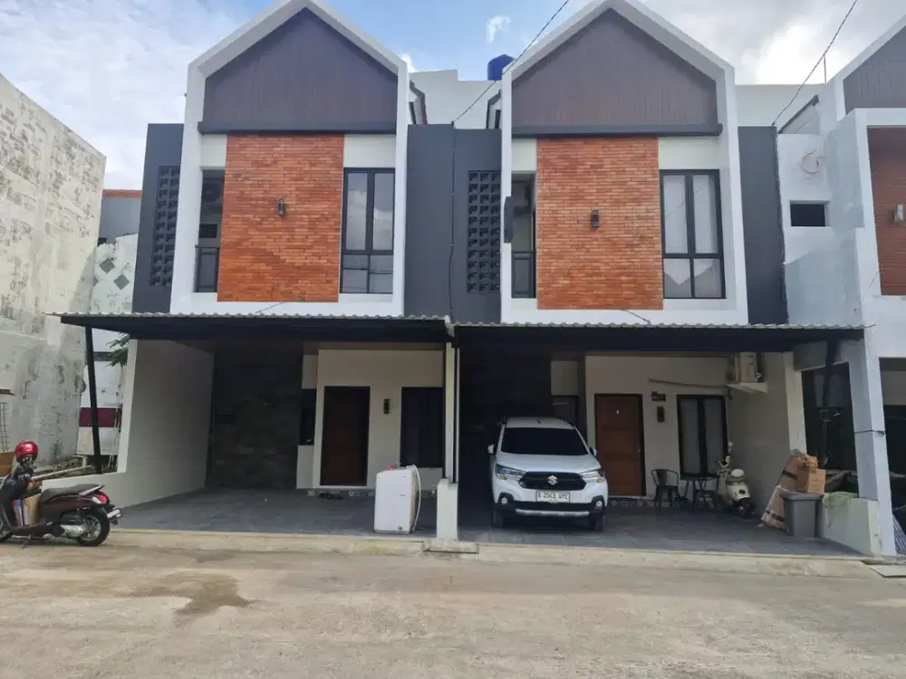 Rumah Mewah 5 KT di Puri Navara Cibubur - Dekat LRT & Tol - SHM