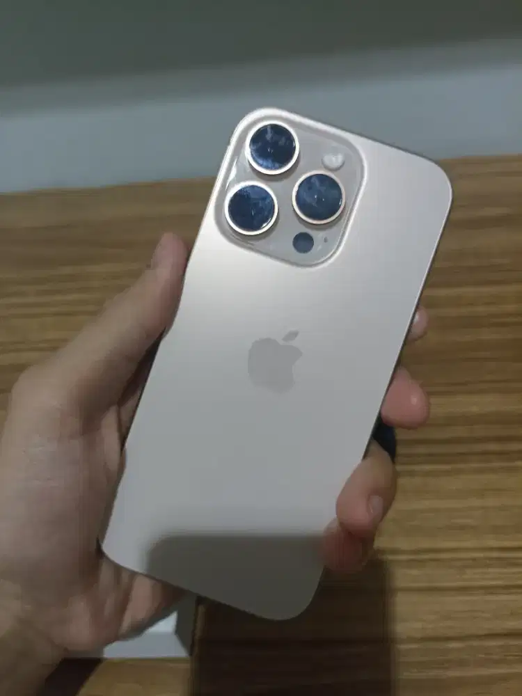 iPhone 16 Pro 128GB Desert Titanium Resmi Beacukai (SETARA IBOX)