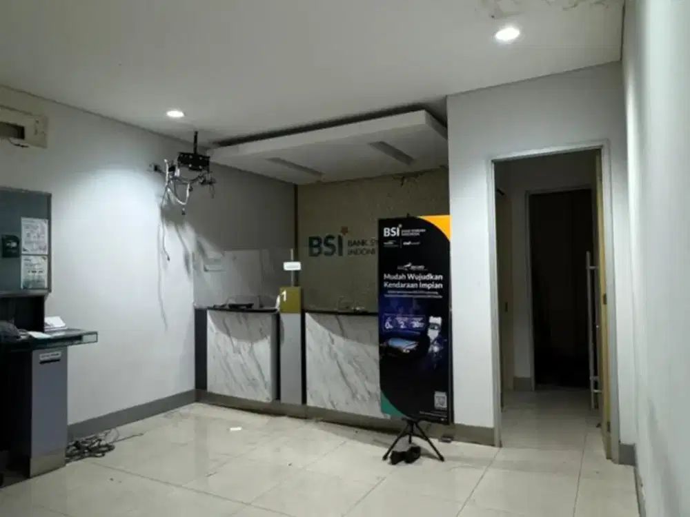 DISEWAKAN RUKO 3,5 LANTAI – TEBET RAYA (PUSAT KOTA)