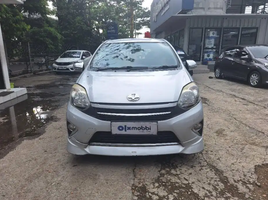 LOW DP Toyota Agya 1.0 G TRD Sportivo Bensin-AT 2015 3FO