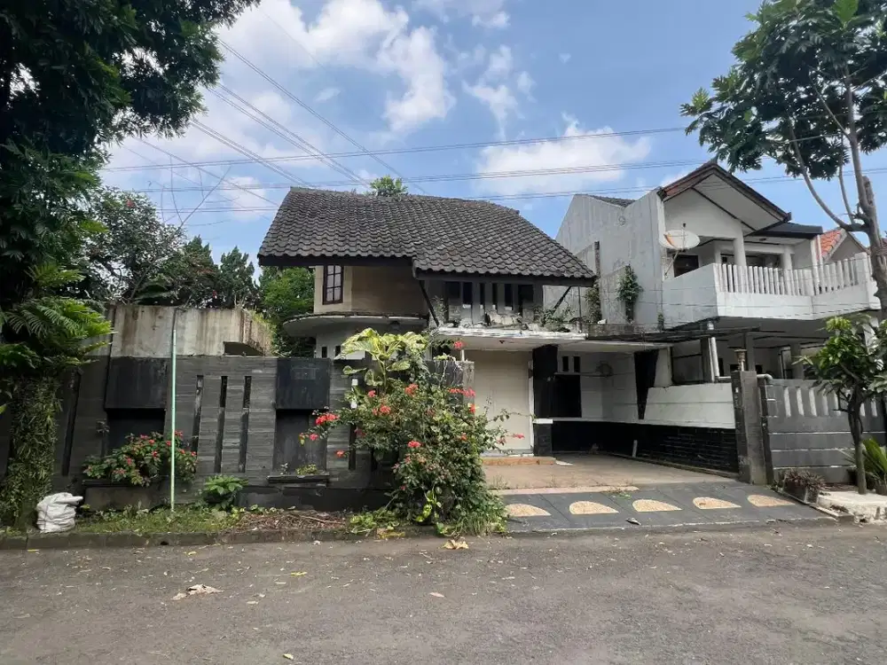 Rumah di Komplek Pasadena, jalan Pasar Caringin, Kota Bandung