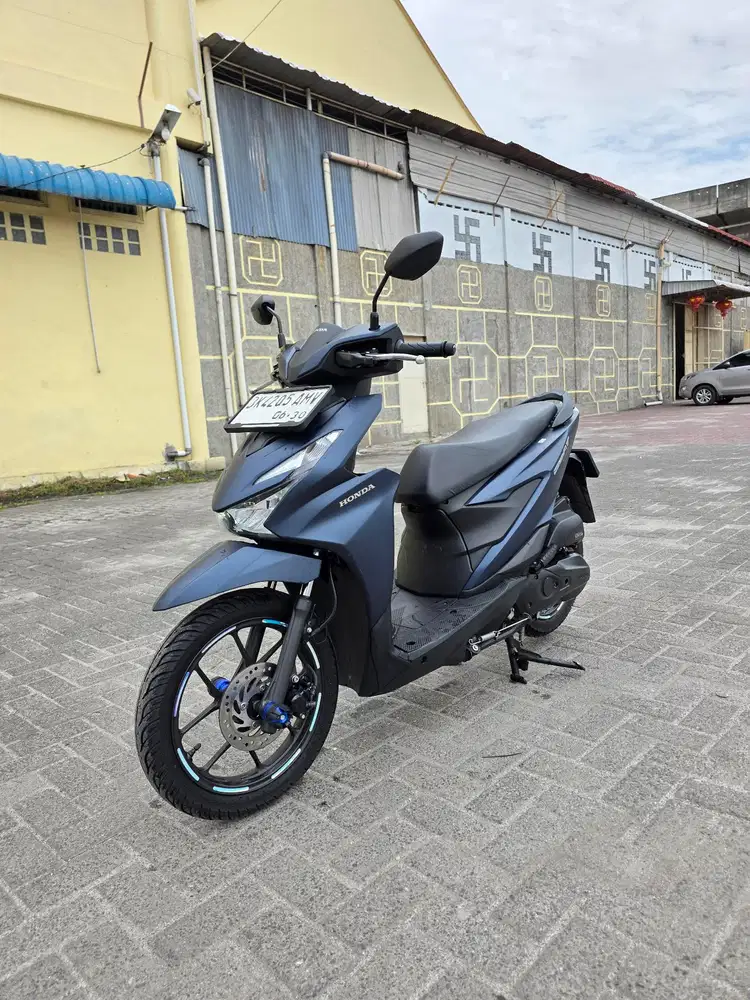 Honda Beat Deluxe Smart Key Biru 2025